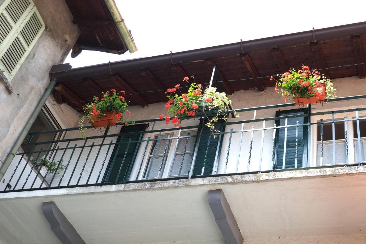 Rivacanze Apartments Laglio Eksteriør billede