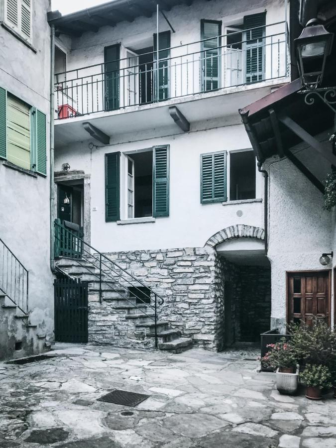 Rivacanze Apartments Laglio Eksteriør billede